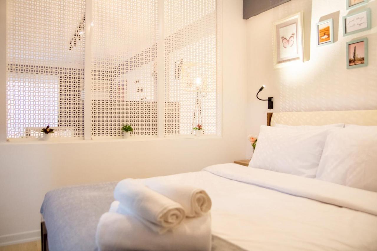 Amazing Flat Near The Coast With A Delightful Shared Terrace Close To Public Transportation In Karsiyaka Esmirna Exterior foto